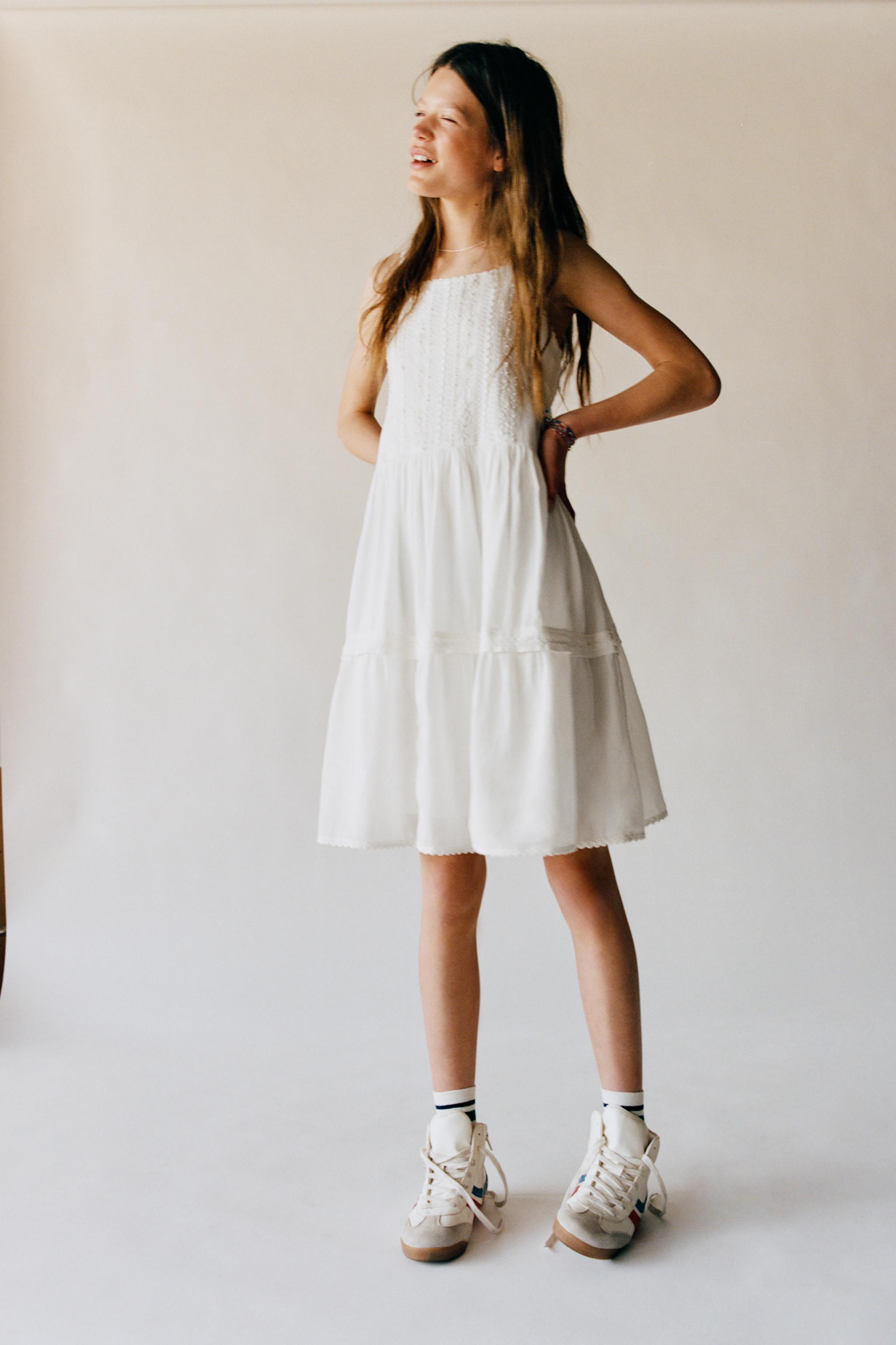 ROMANTIC EMBROIDERED DRESS